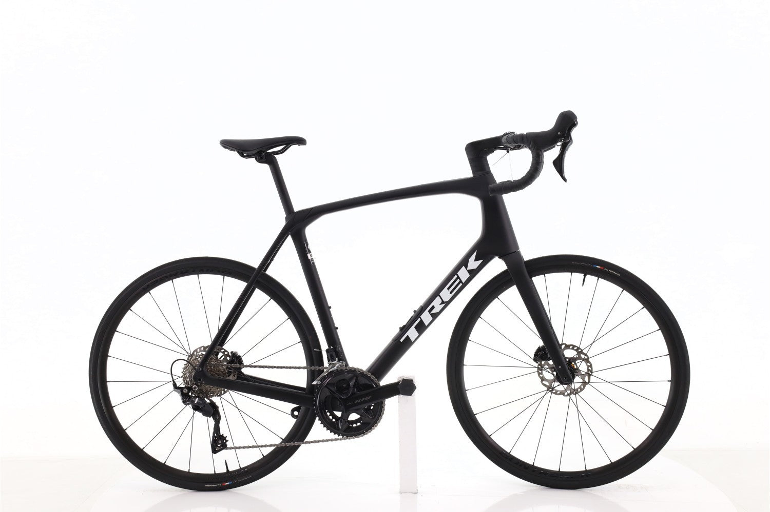 Trek Domane SL5 2024 - Shimano 105 - Bontrager Paradigm SL